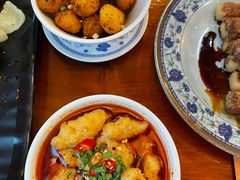 -炉小二铜锅牛蛙•川湘菜(三里屯店)