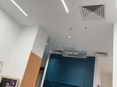 -海马体照相馆(万菱汇店)