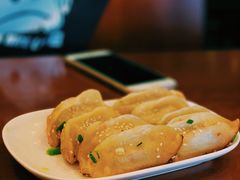 -小姜锅贴(凤凰街店)