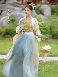点击看大图 -美云庭古装·格格服汉服·京城旅拍(北京店)