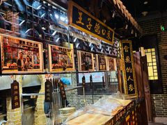 -东口码头·烧鸽子·鱼头泡饼·地方菜(金鹰悦城店)