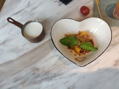 -蜜桃花开·中西融合菜E&W(南长街店)