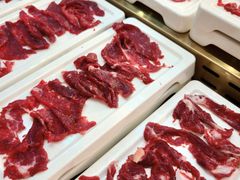 -来龍儿鲜切牛肉自助老火锅