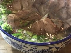 -陇上全荟兰州传统牛肉面(延吉路店)