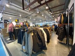 -法雅体育工厂店(皂君庙路店)