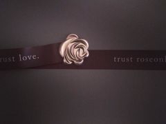 -ROSEONLY诺誓(国际广场购物中心店)