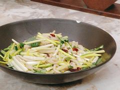 -钟吾小馆·地道徐州菜(锦创书城店)