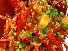 菠萝小龙虾-盐枭肴·川味自贡菜(南强街店)