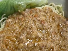 一啖入魂蟹黄广府捞粗-喜势点·糖沙翁手工茶点·本地人茶居(永庆坊店)