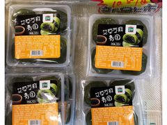 零售区-光明牛奶棚(南泉店)