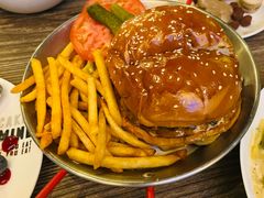 -The BREW·酿餐厅(浦东嘉里大酒店)