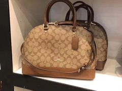 -COACH蔻驰(百联奥特莱斯广场店)