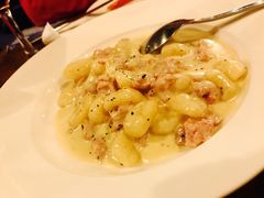 土豆面配香肠蓝乳酪酱-La Tavernetta(Bar à Vin)(乌鲁木齐路店)