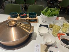 -烹然四季椰子鸡火锅(姚家园万象汇店)