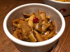 -渝是乎酸菜鱼(龙旗购物中心店)