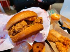 大盘鸡风味鸡腿双层堡-肯德基(万象店)