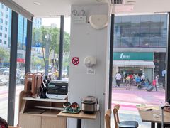 -老乡鸡(武汉中南梅苑小区地铁站店)