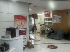 -雅悦齿科(顾村公园店)