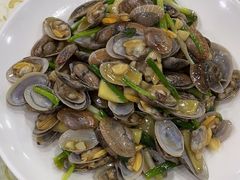 -鹏城人家海鲜酒家·23年老字号(较场尾店)