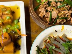 -隔壁老王·家常云南菜(花巷店)