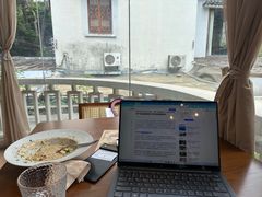 -Mark&Mars Restaurant