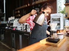 -ROAST coffee & eatery