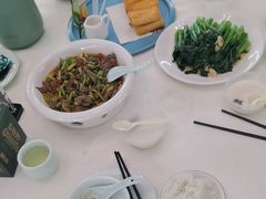 -五谷芳乳鸽王(海景店)