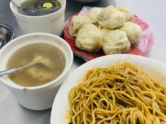 -高师傅特色米粉汤包(建设路店)