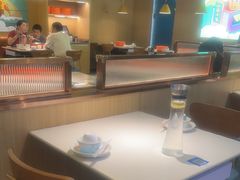 -小鱼小牛(世欧广场店)