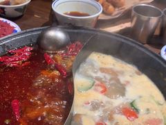 -萍姐火锅·公路夜市(武汉首店)