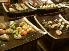 -南湖名都·景湖轩全日制餐厅·海鲜自助·东南亚风味·临湖而食