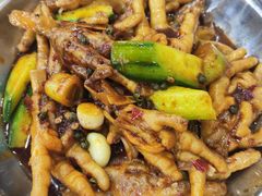 -江城燕子大排档(江汉路步行街店)