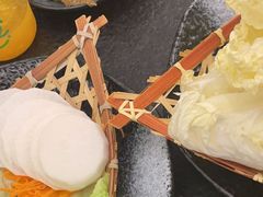 -湊湊火锅·茶憩(打浦桥日月光店)