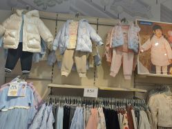 -乐友孕婴童(北京乐友双井店)