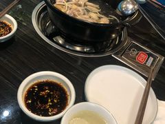 -东椰·海南椰子鸡火锅(朝阳门店)