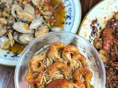 -小球滚滚湘菜馆·烤鱼·口味虾(太平街店)