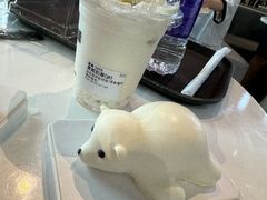 -抱抱地球咖啡馆(国家海洋博物馆店)