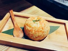 飞鱼籽墨鱼滑-湊湊火锅·茶憩(杭州湖滨银泰in77店)