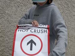 -HOT CRUSH趁热集合·现烤面包(环球港店)