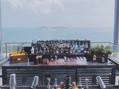 -瑰丽酒店·海吧·天际下午茶·现场DJ·天台酒吧