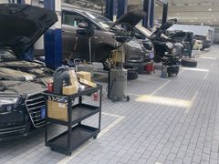-畅通航行汽车钣金喷漆 无痕修复·局部喷漆