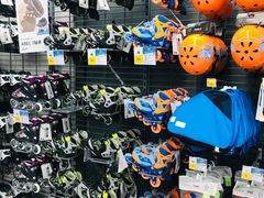 -迪卡侬(高新万达店)