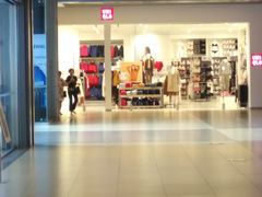 -优衣库(昆明七彩METOWN购物中心店)