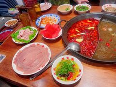 -沸炉重庆老火锅(军事博物馆店)