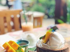 -Phensiri Thai Restaurant