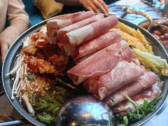 -MI WU FACTORY米屋美食工厂餐厅(绿地店)