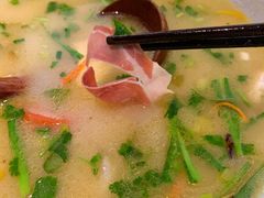 -芸南道·过桥米线(昆明老街旗舰店)