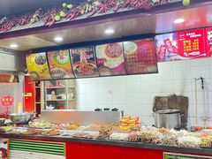 自助取餐区-屈礼洪