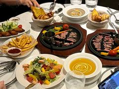 -LESCEDARS Brasserie Bistro香柏树