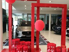 -上海伟杰·捷豹路虎4S店(闵行店)